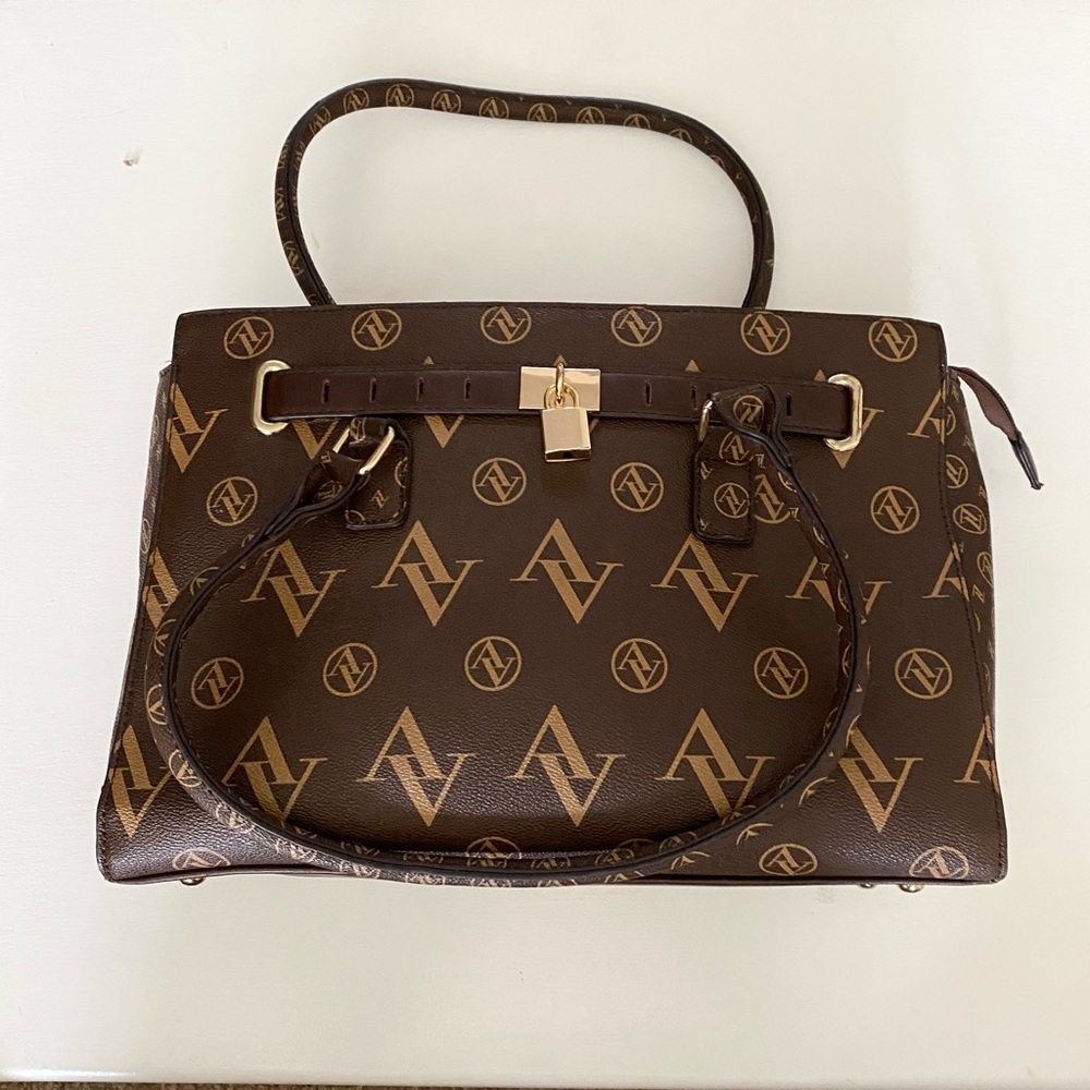 ADRIENNE VITTADINI Purse